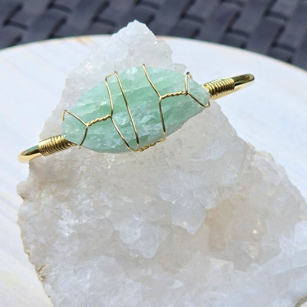 Fluorite ✦ Wire Wrap Clarity Cuff ✦ 14Kt Gold Over Copper Adjustable Talisman - Picture 9 of 13